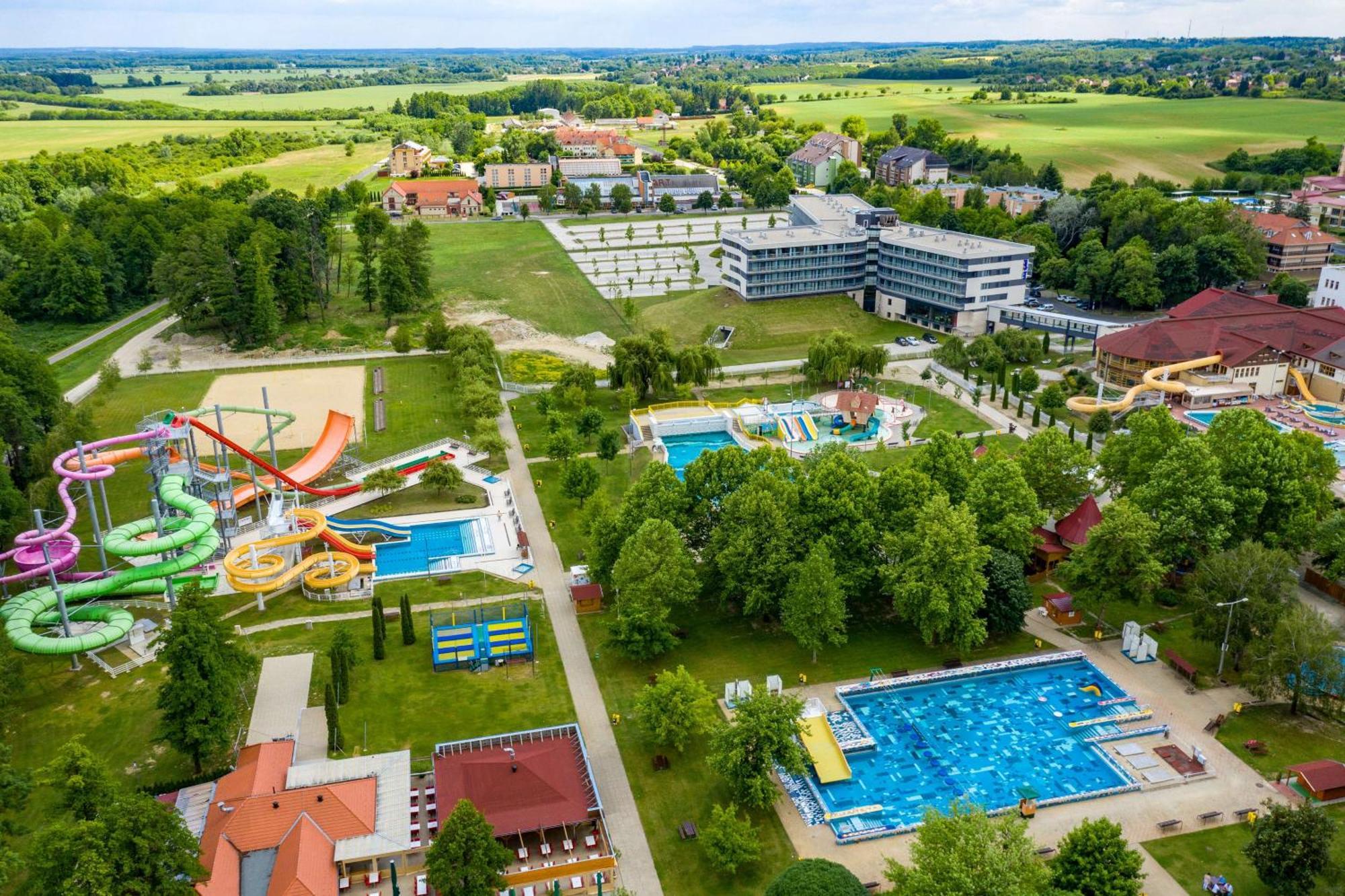 Park Inn By Radisson Zalakaros Hotel & Spa 외부 사진